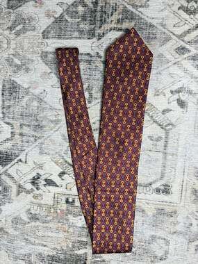 Rare Bellagio Seta Como Italian Silk Tie Red Horsebit Print Handcrafted Italy
